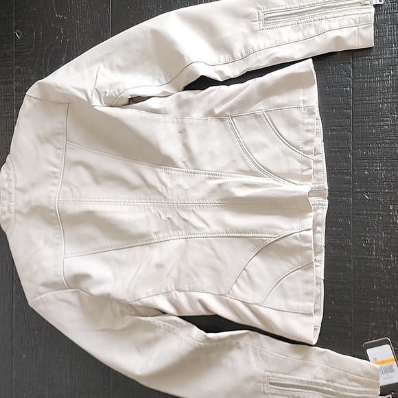 Guess Women's Off-White Faux-Leather Moto Jacket - Picture 6 of 9